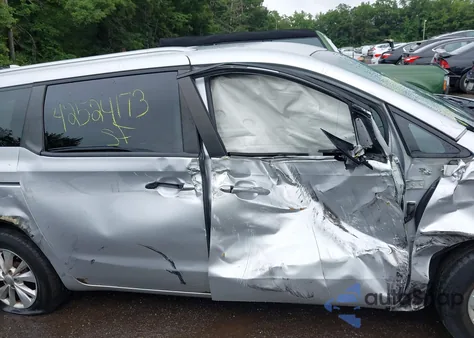 2016 Kia Sedona Lx из США, поврежденный, VIN KNDMB5C11G6188094